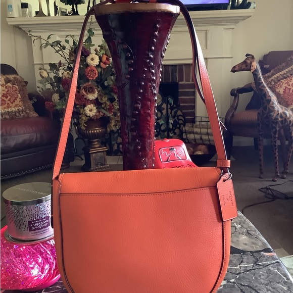 Authentic coach x Keith haring Hudson orange pink heart leather crossbody bag - Picture 8 of 12